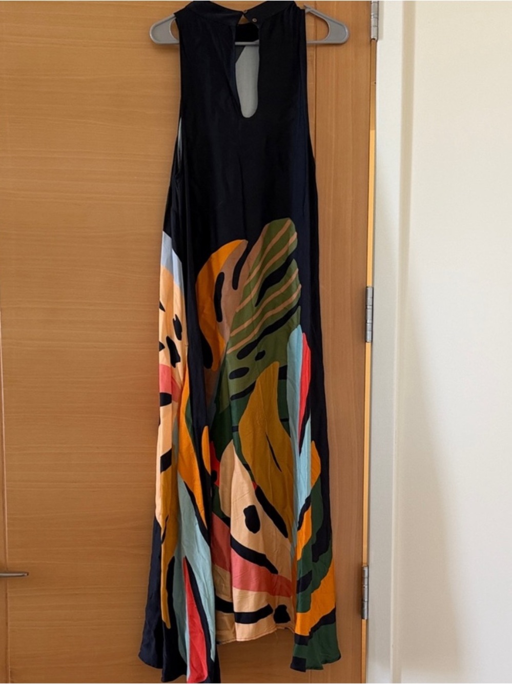 Farm Rio Troppcsl Leaf Halter Maxi Dress - Picture 8 of 13